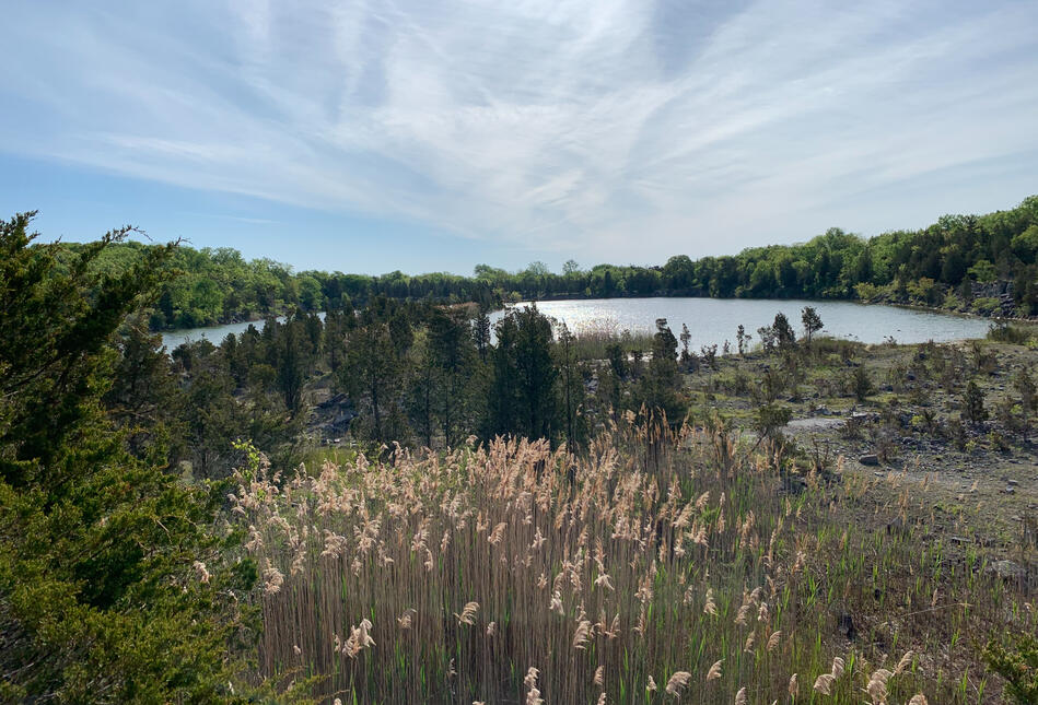 Horseshoe Lake from the western trail
